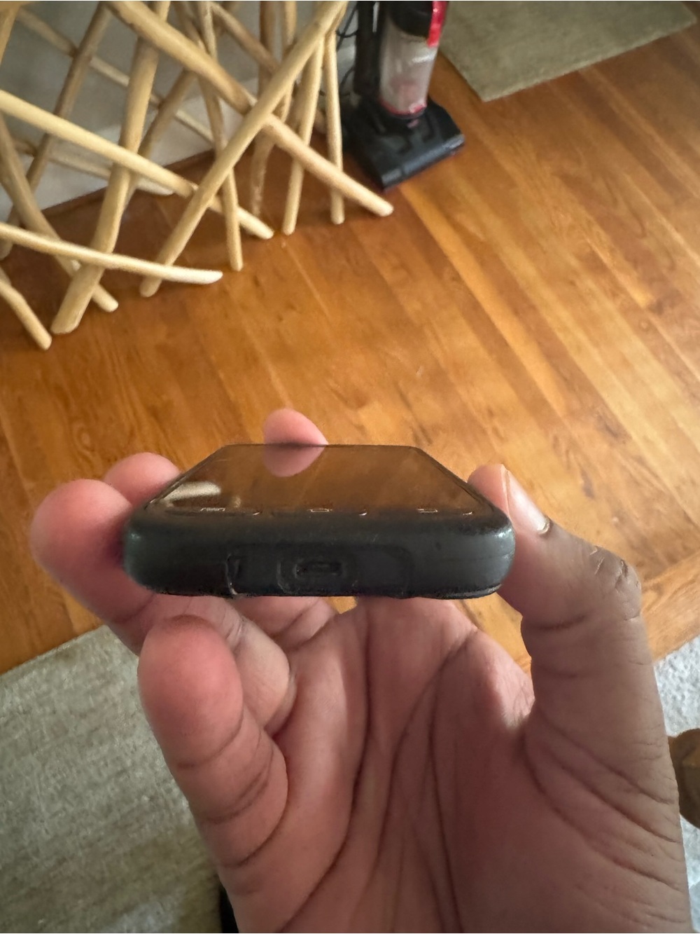 Samsung Galaxy Rugby Pro SGH-I547 AT&T Smartphone – Works – Vintage/Older Model - Picture 3 of 7